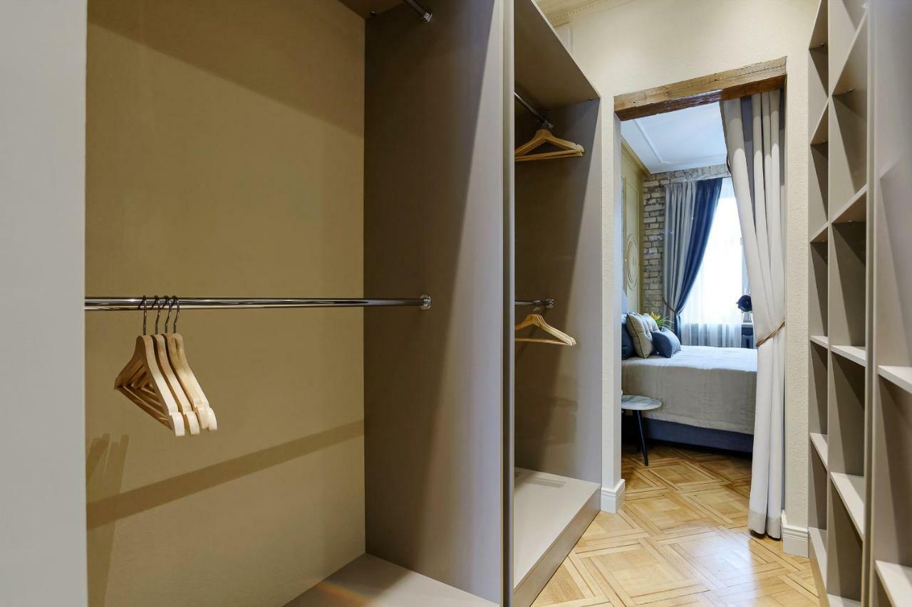 Dzirnavu Residense Apartment Riga Exterior photo